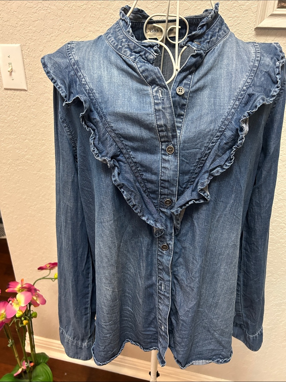 Ruffled Denim Button-Up Shirt - Blue
By Cloth & Stone S